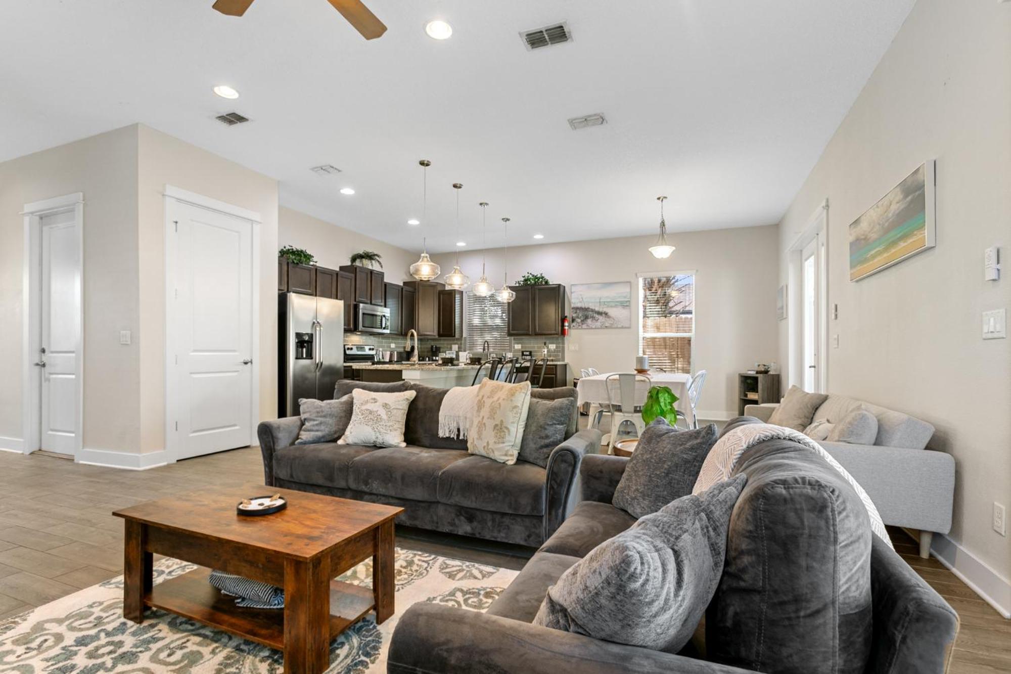 Vila 3 Minutes To Beach, 9 Minutes To Mayo Clinic, King Bed, Sleeps 8 Jacksonville Beach Exteriér fotografie