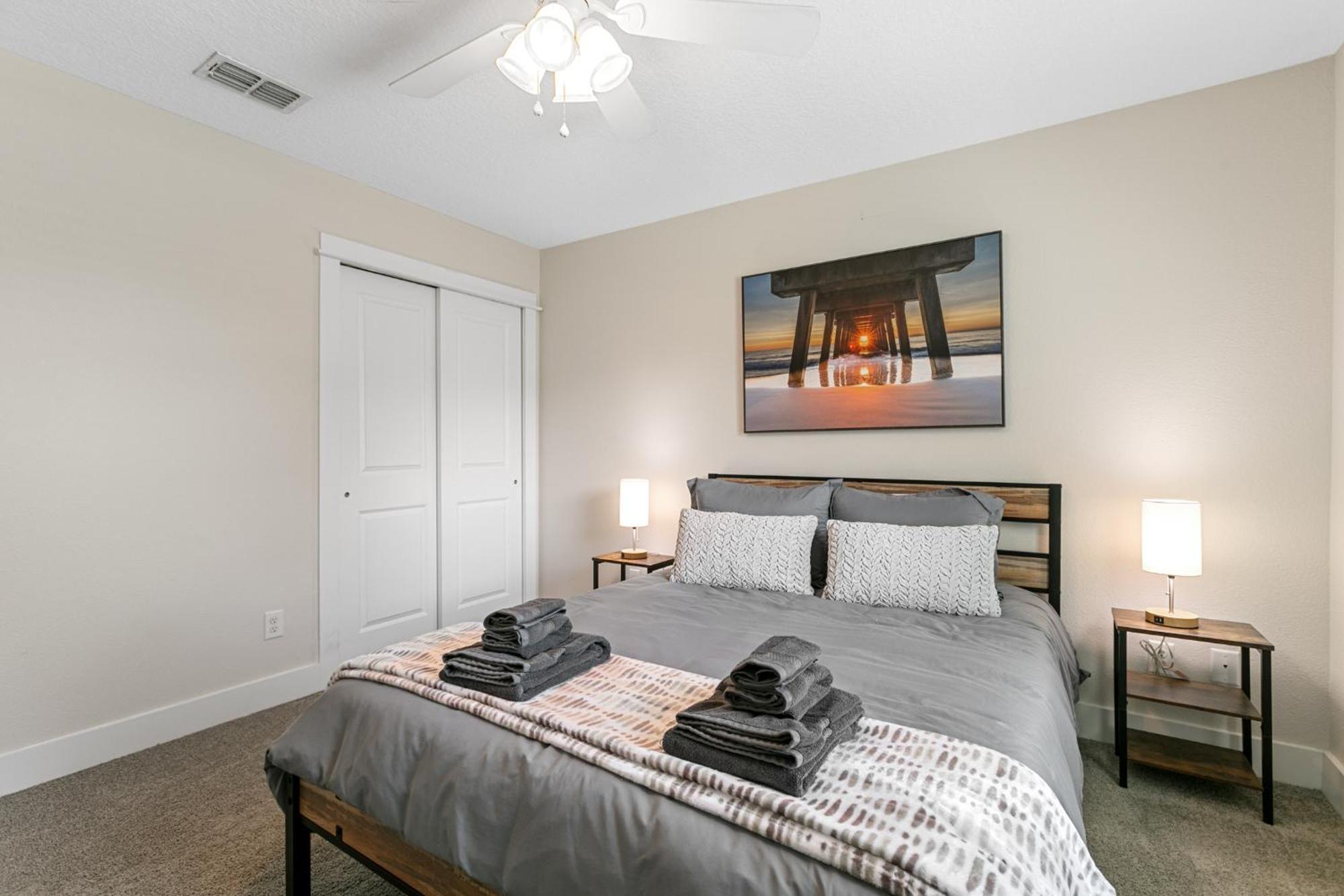 Vila 3 Minutes To Beach, 9 Minutes To Mayo Clinic, King Bed, Sleeps 8 Jacksonville Beach Exteriér fotografie